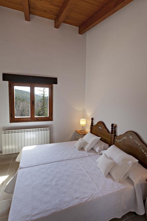 Masia Ca L'Anima Hotel La Baronia de Rialb Szoba fotó